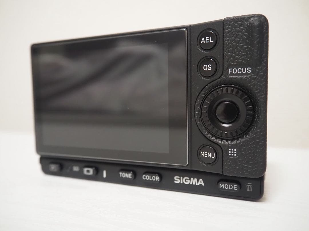 SIGMA fp フルサイズミラーレス一眼カメラ 液晶保護フィルム予備付き