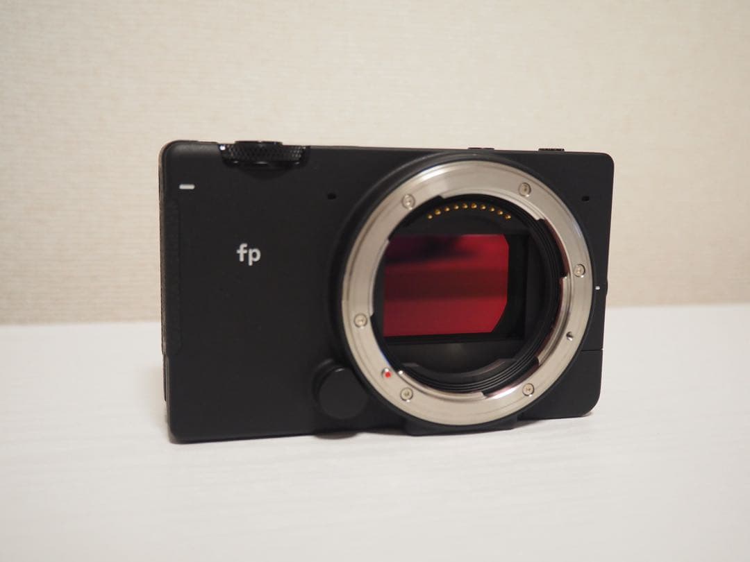 SIGMA fp フルサイズミラーレス一眼カメラ 液晶保護フィルム予備付き