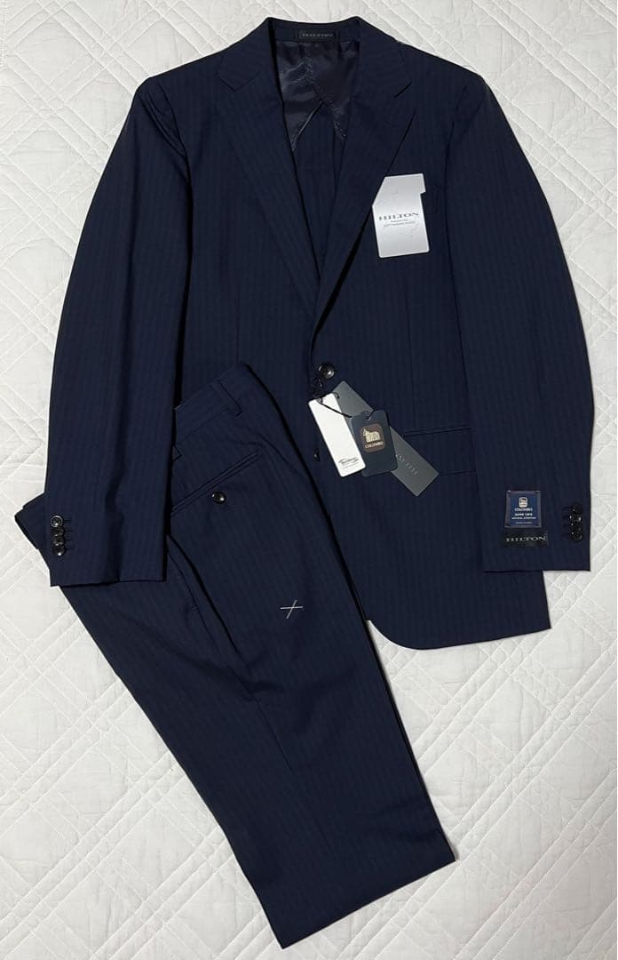 新品 タグ付き HILTON スーツ COLOMBO ブルー ストライプ