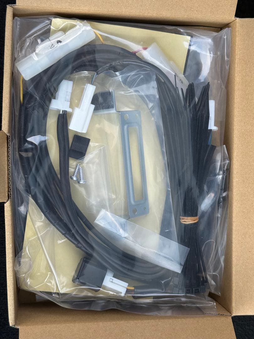 新品　トヨタ純正　08686-00660 ビルトイン　分離型　ETC2.0