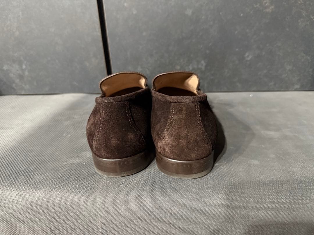フェラガモ　ダークブラウン スエード モカシン　美品　25.5cm