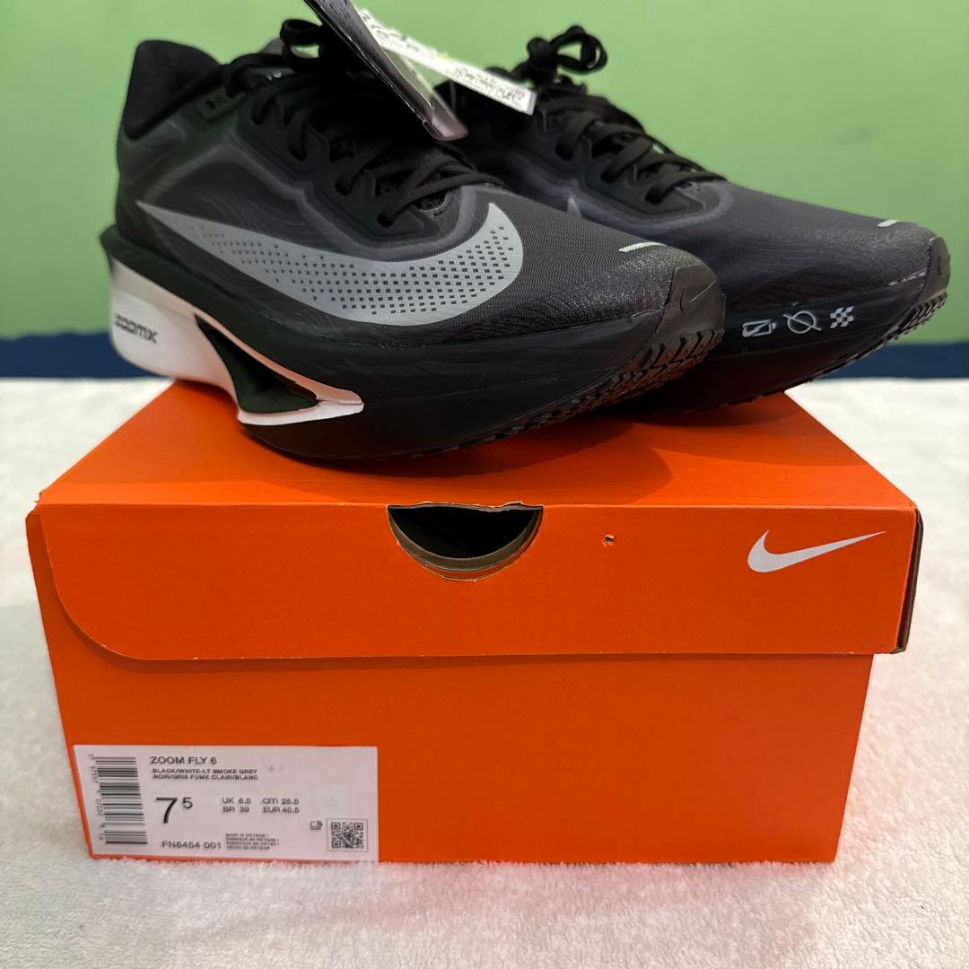 NIKE ズームフライ6