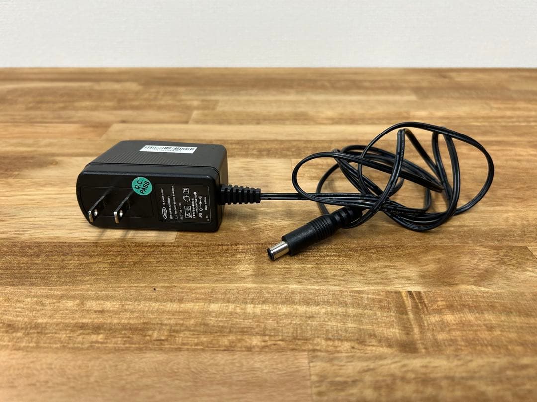 ４Kモニター　Vマウント＆AC エスケイネット15.6型　SK-4KM156