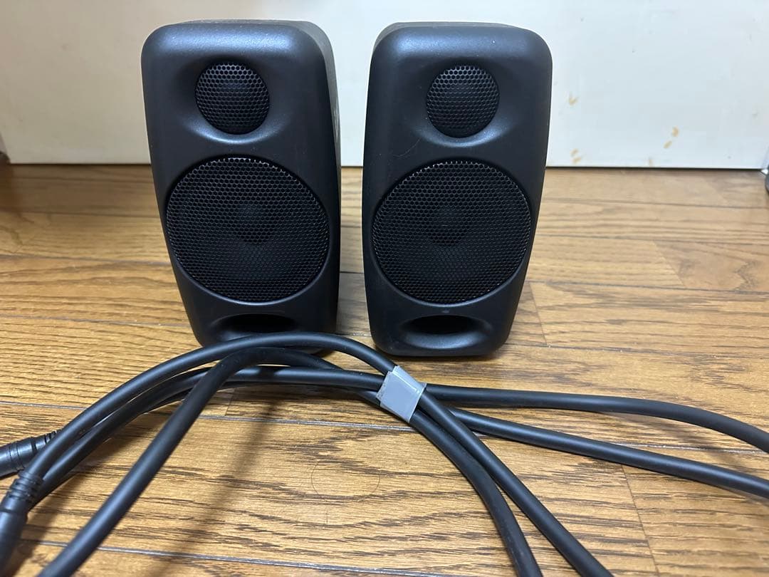 iLoud アクティブスピーカー