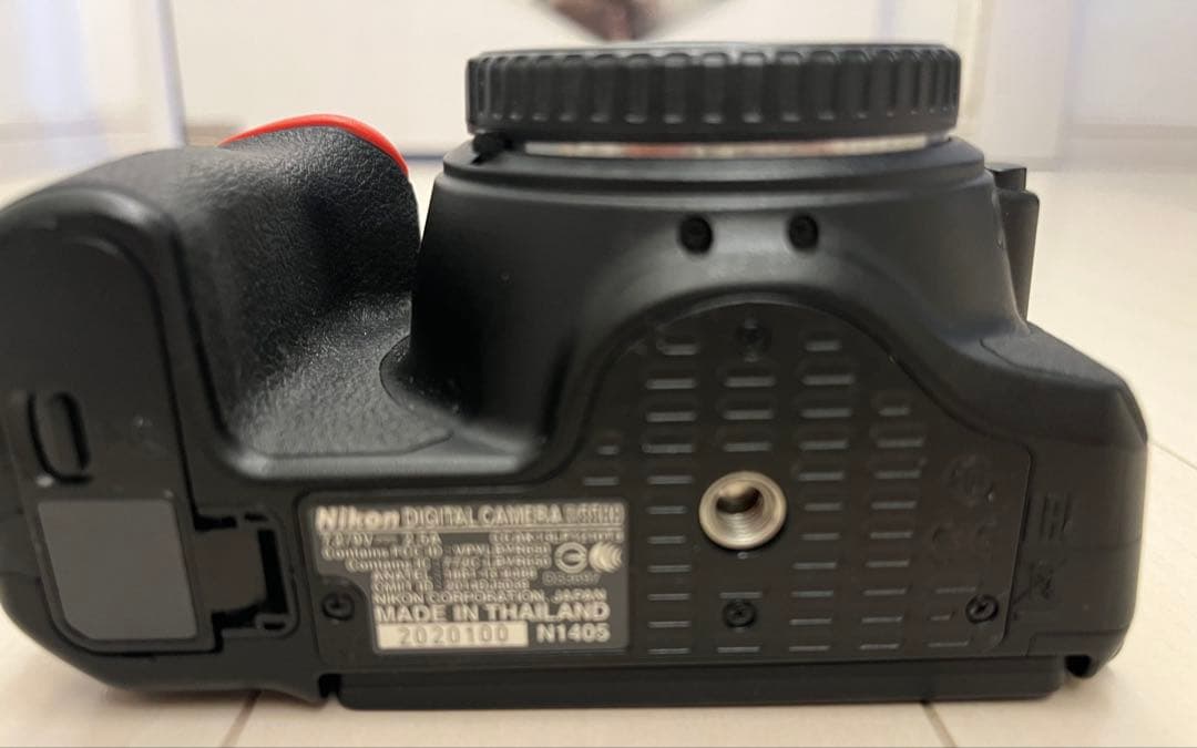 Nikon D5500 デジタル一眼レフカメラ 本体とレンズ1本付き