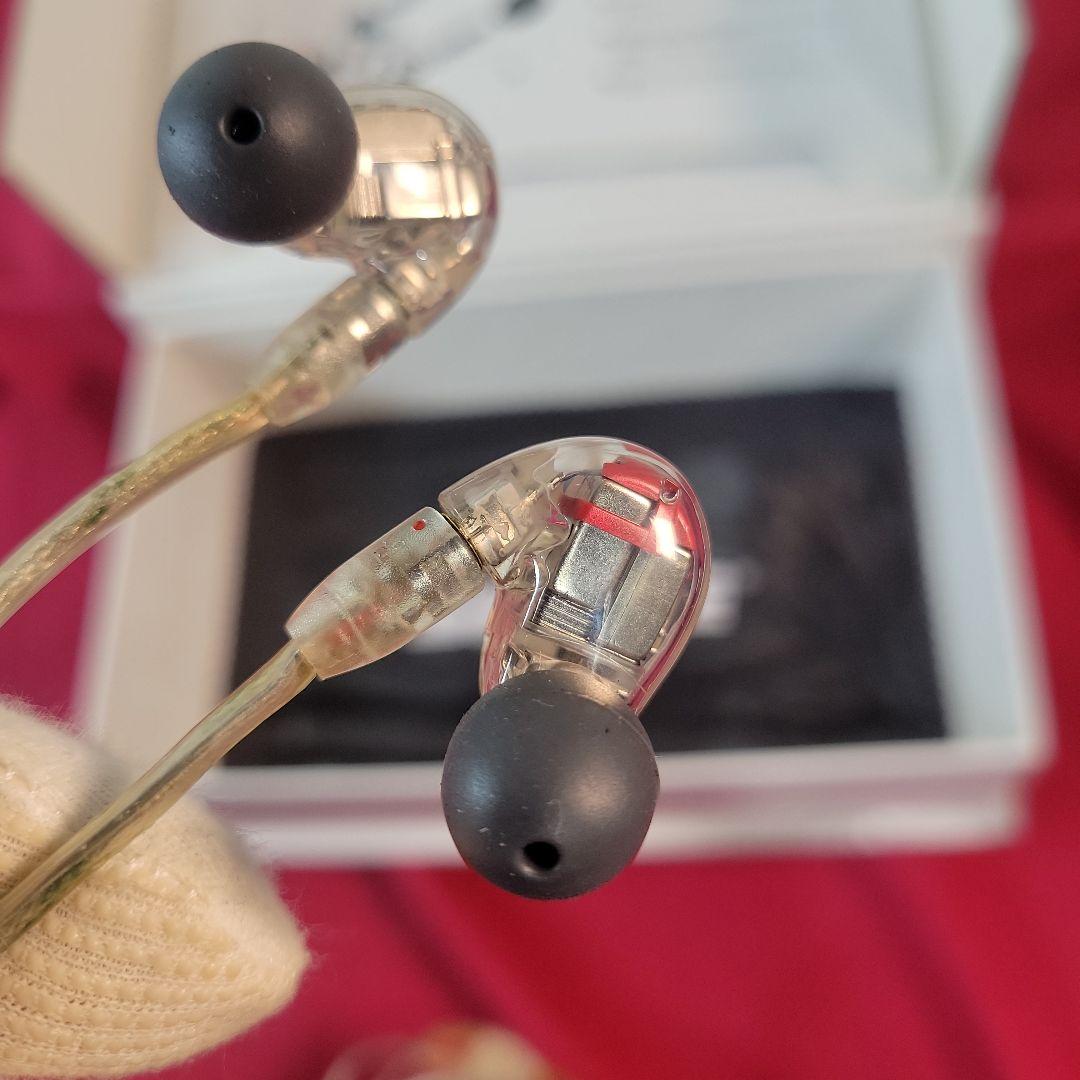 【美品】SHURE SE846-CL-A プロ愛用 高解像度イヤホン