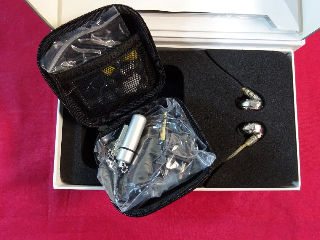 【美品】SHURE SE846-CL-A プロ愛用 高解像度イヤホン