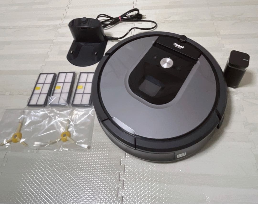 ルンバロボット掃除機本体 グレー 充電ドック付き