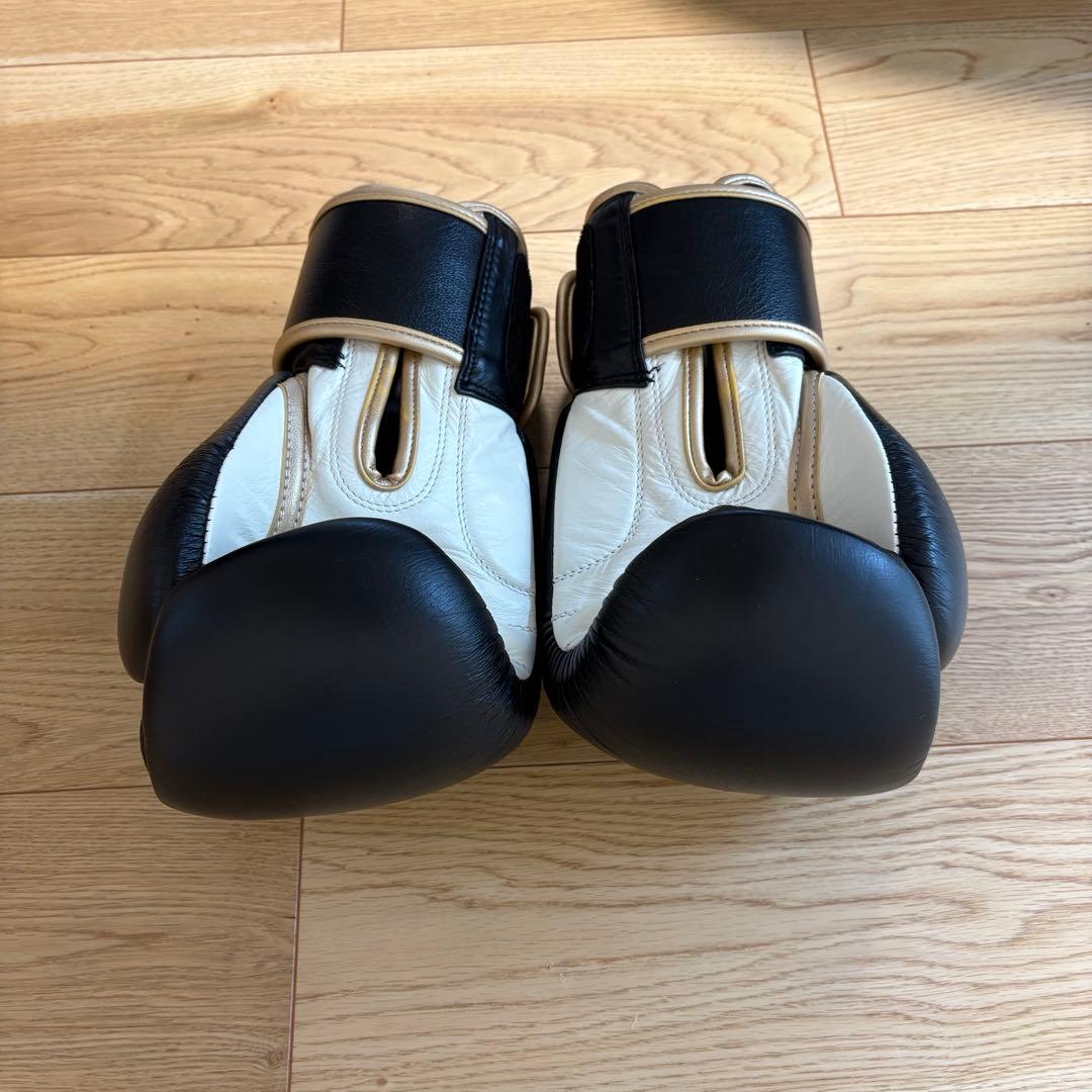 イサミ　ボクシンググローブ　14オンス