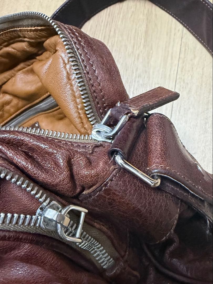 レア PRADA ウオッシュドレザー ショルダーバッグ 茶 ヴィンテージ メンズ