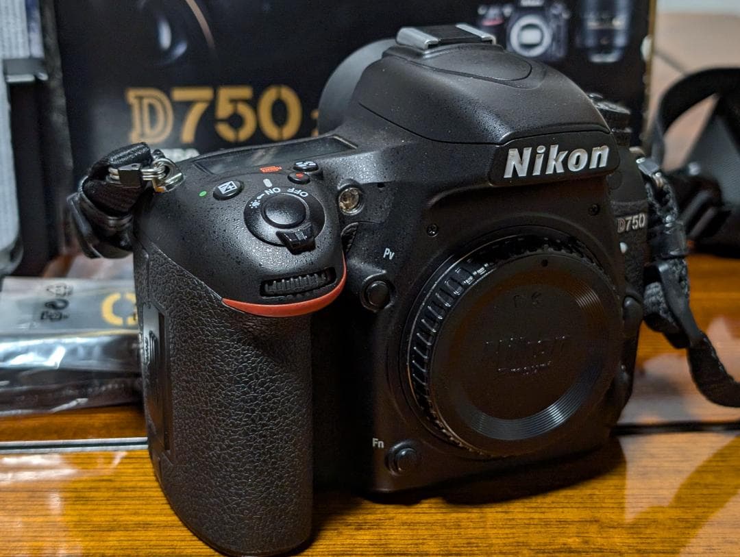i*o様 Nikon D750 デジタル一眼レフカメラ 本体