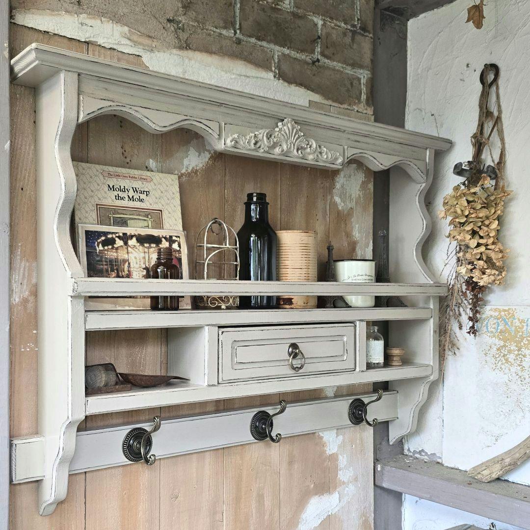 フレンチアンティークシャビー壁掛けシェルフ　ワイド700 モール 引き出し