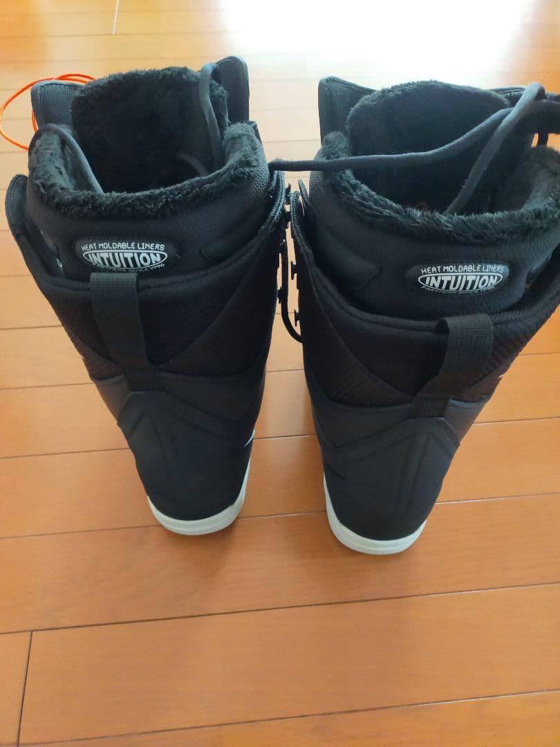 thirtytwo LASHEDws 2021-2022モデル　26cm