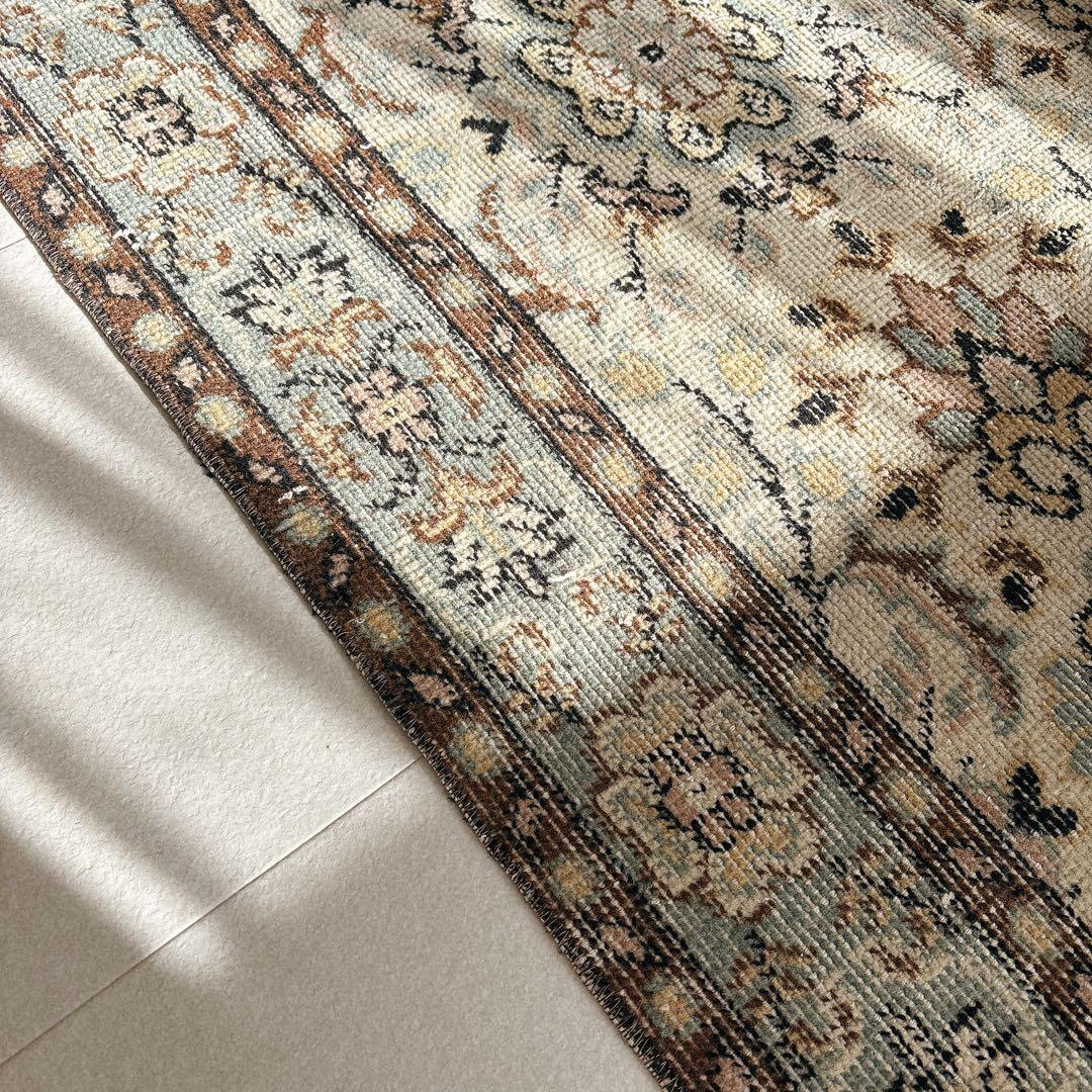 トルコ　ヴィンテージラグ　グリーン　ベージュ　ブラウン