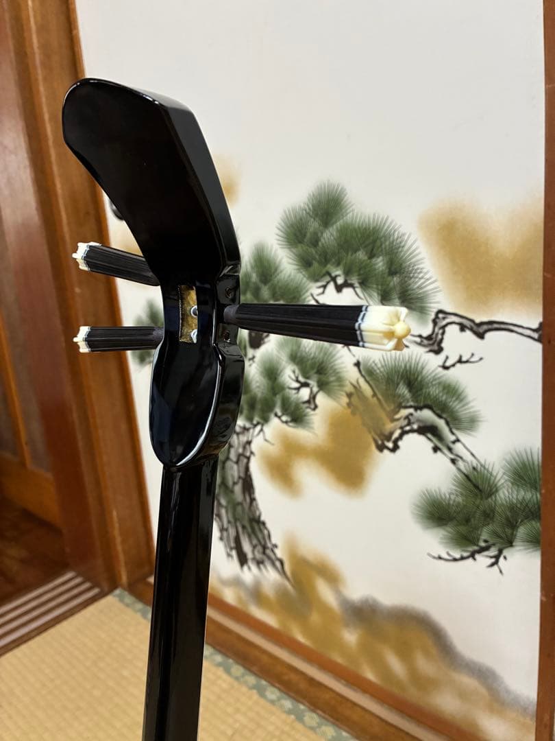 沖縄三線！貴重！知念大工型！本蛇皮！本張り！【一枚張り】まる⑥⑧