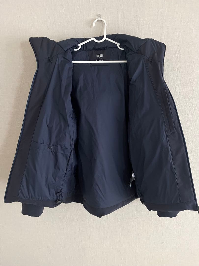 美品 UNIQLO シームレスダウンパーカ L