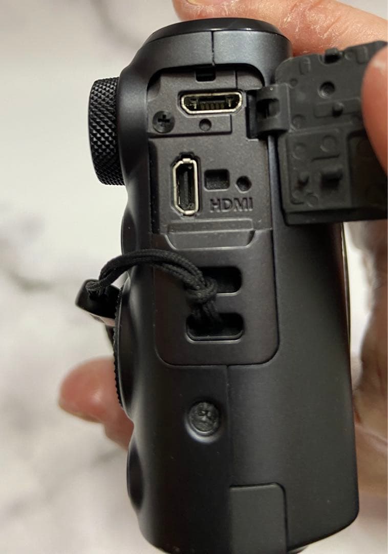 Canon PowerShot SX720 HS デジタルカメラ