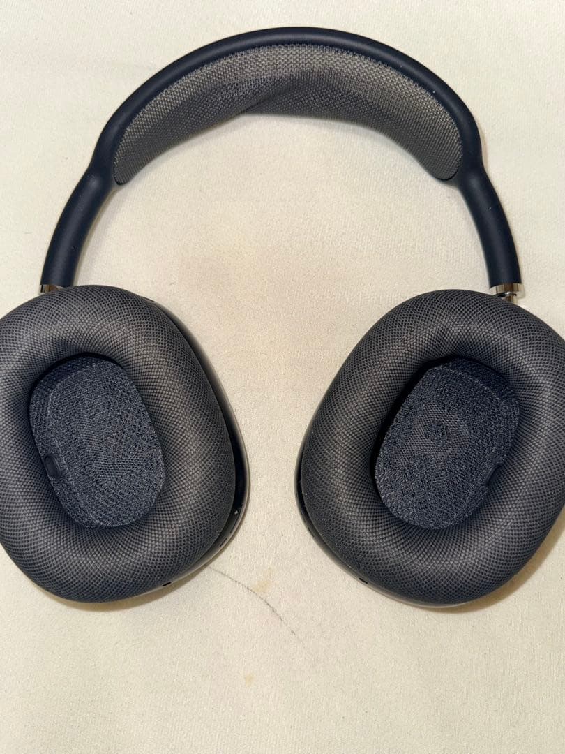 AirPods Max スペースグレー　(カバー付き)