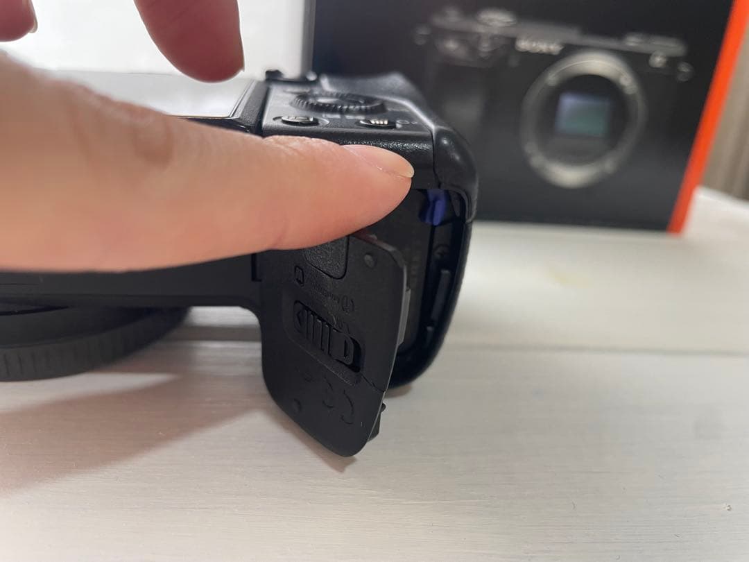 SONY α6400 ミラーレス一眼 本体