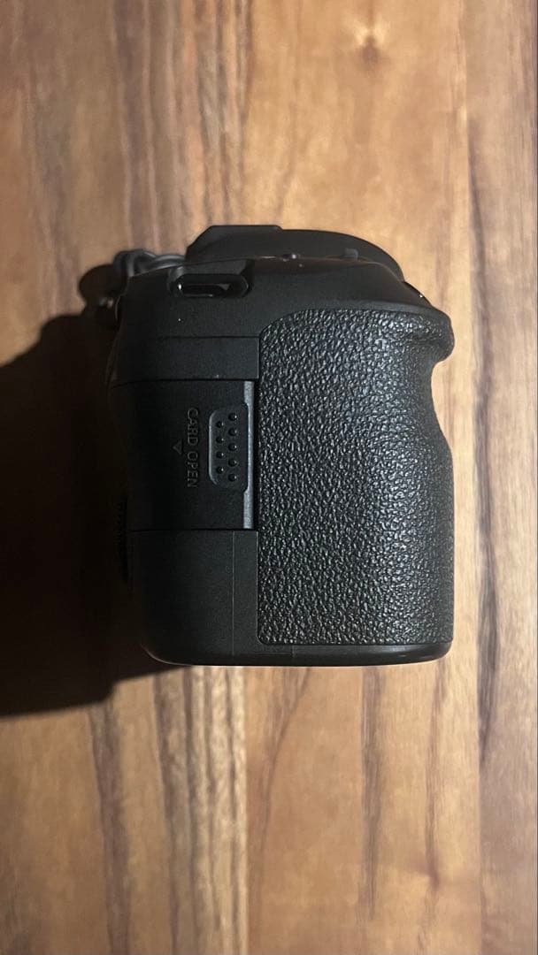 EOS 6D Mark II キヤノン一眼レフカメラ