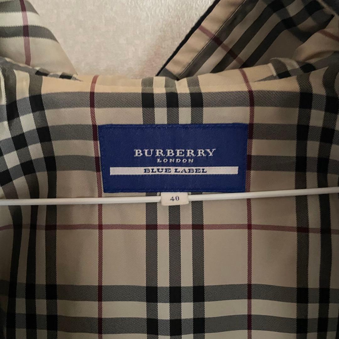 BURBERRY フード付きブラックジャケット　サイズ40