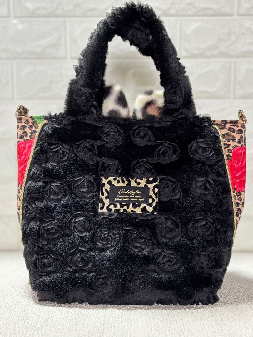 灰*猿様 コヤンイサムチョン　サイドファスナーバッグ（大）　サンダーちゃん　ヒョ