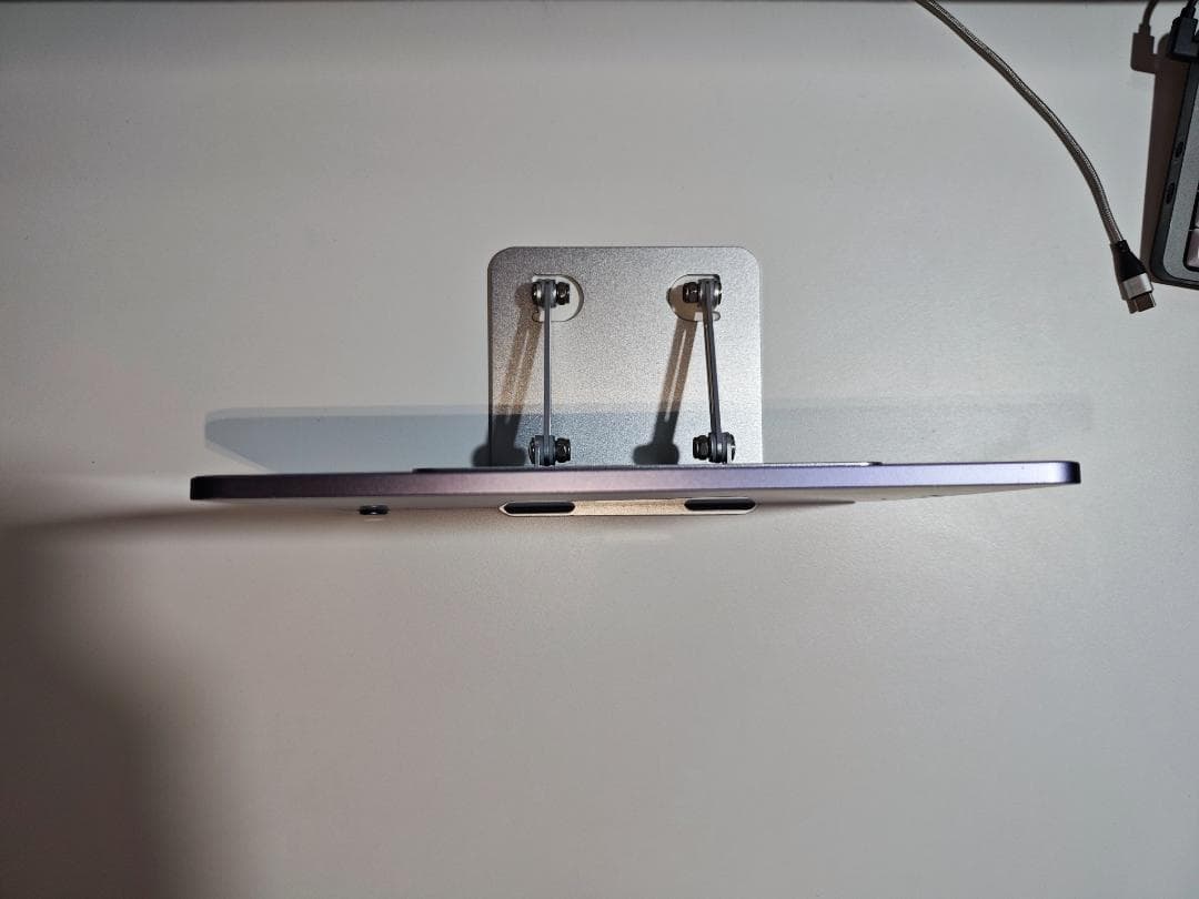 【中古】iPad Air 5th WiFi 64GB パープル 本体のみ