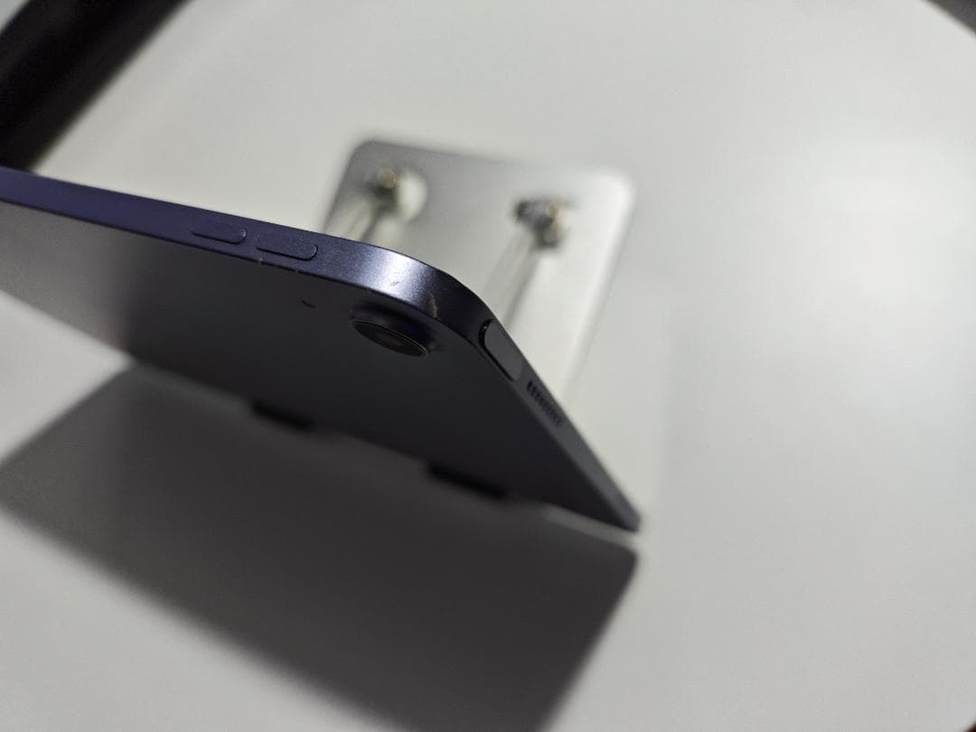 【中古】iPad Air 5th WiFi 64GB パープル 本体のみ