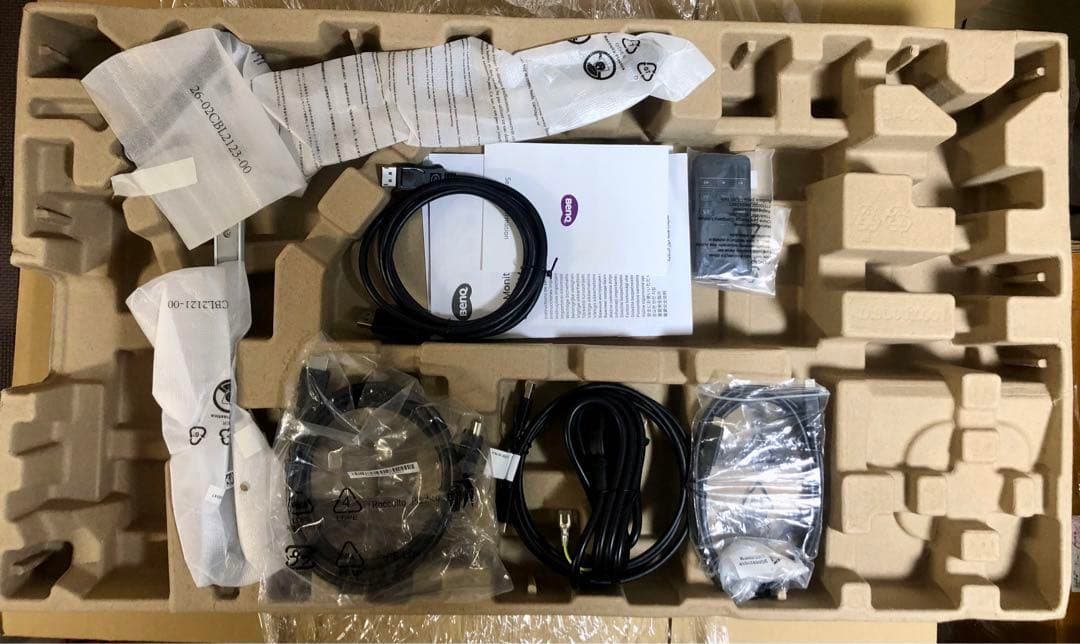 最短3/1発送 BenQ MOBIUZ EX271Q 27インチ ほぼ未使用