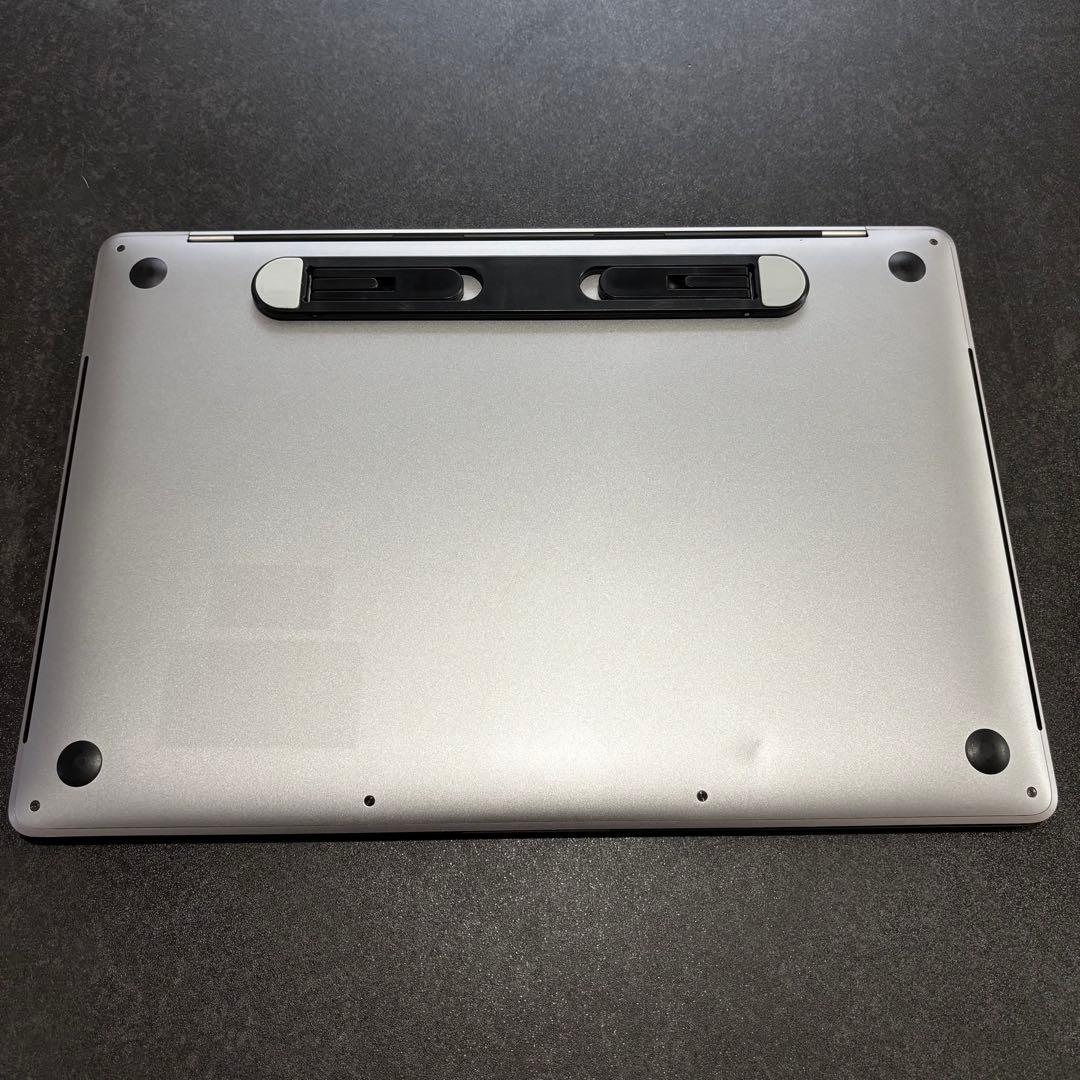シルバー MacBook pro 2016 i7 16GB ジャンク