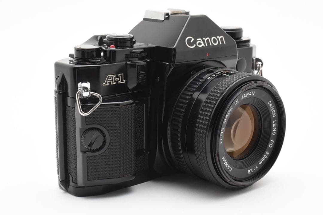 ストラップ付き美品 Canon A-1 + New FD 50mm F/1.8