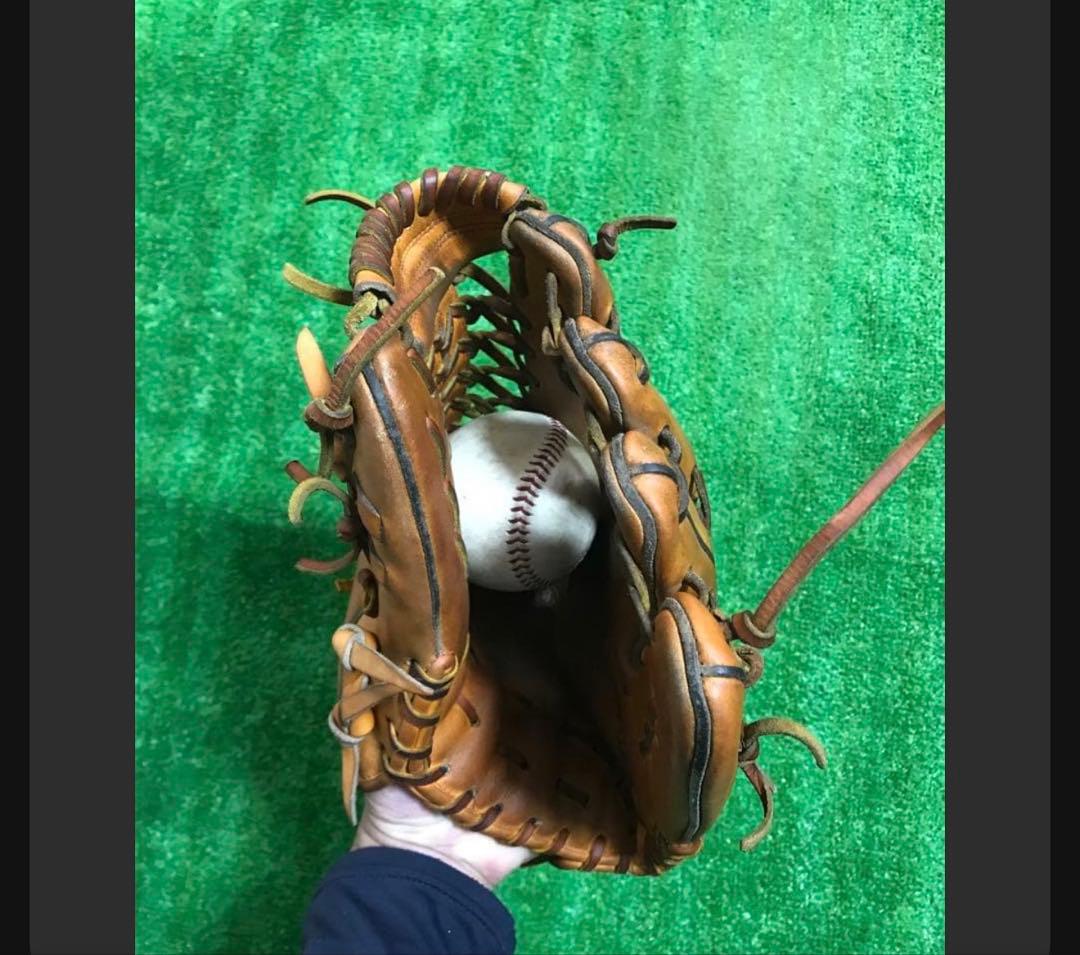 ウイルソン　硬式用　型抜群！　軟式可