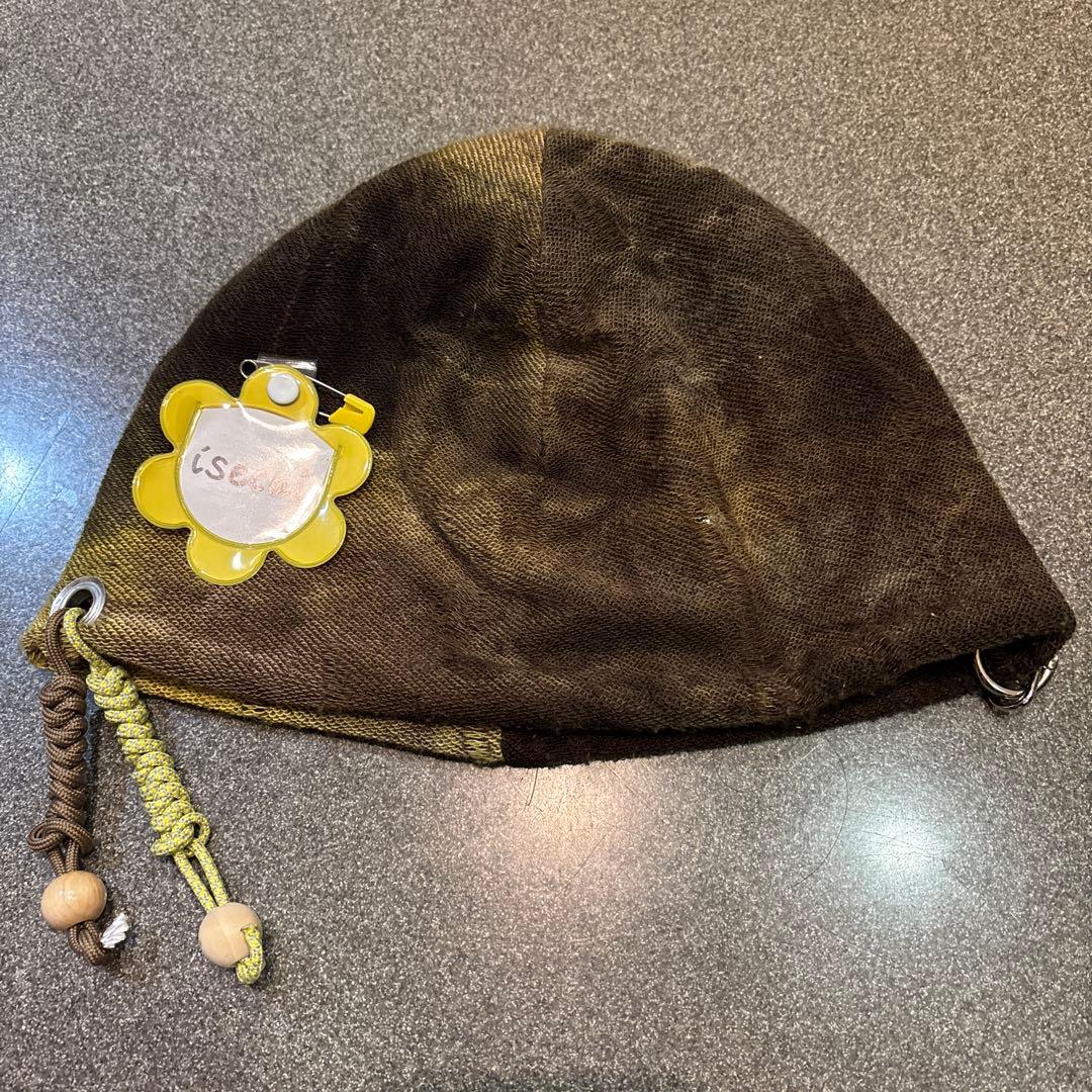 isecai Whimgy Beanie Brown×Yellow