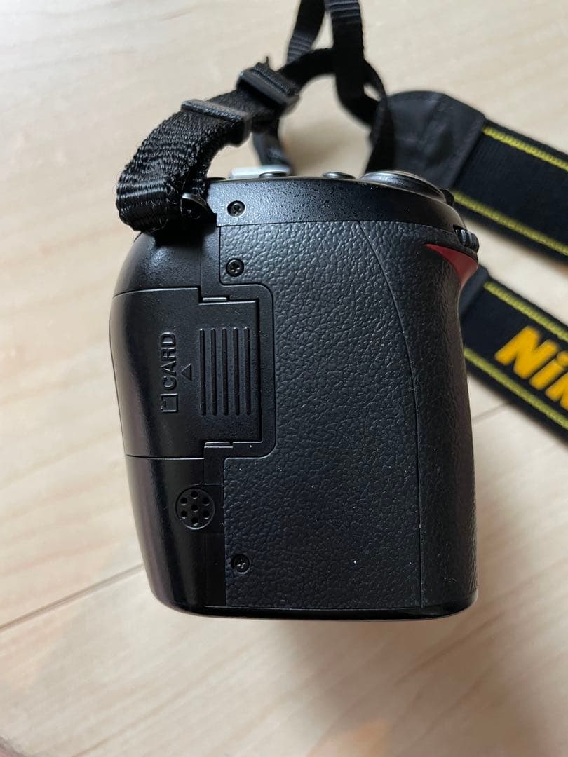 デジタルカメラ Nikon D90 AF-S Nikkor 18-105mm F3.5-5.6G