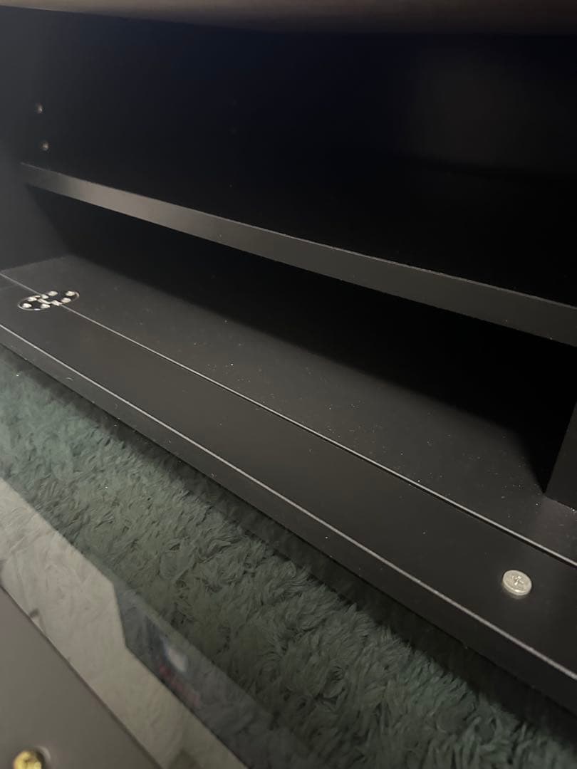 黒いモダンテレビ台