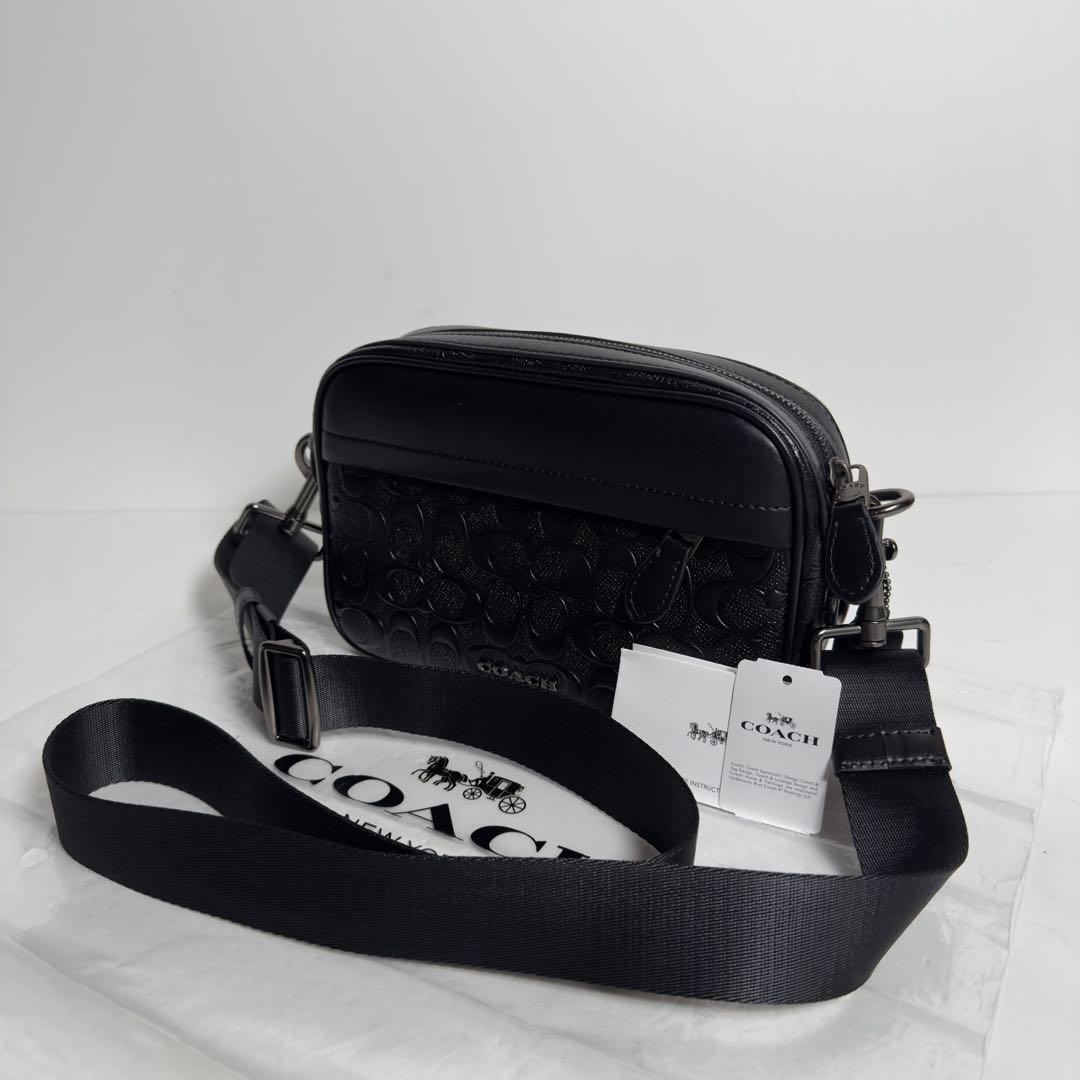 美品　コーチ　ショルダーバッグ　　クロスボディ　黒