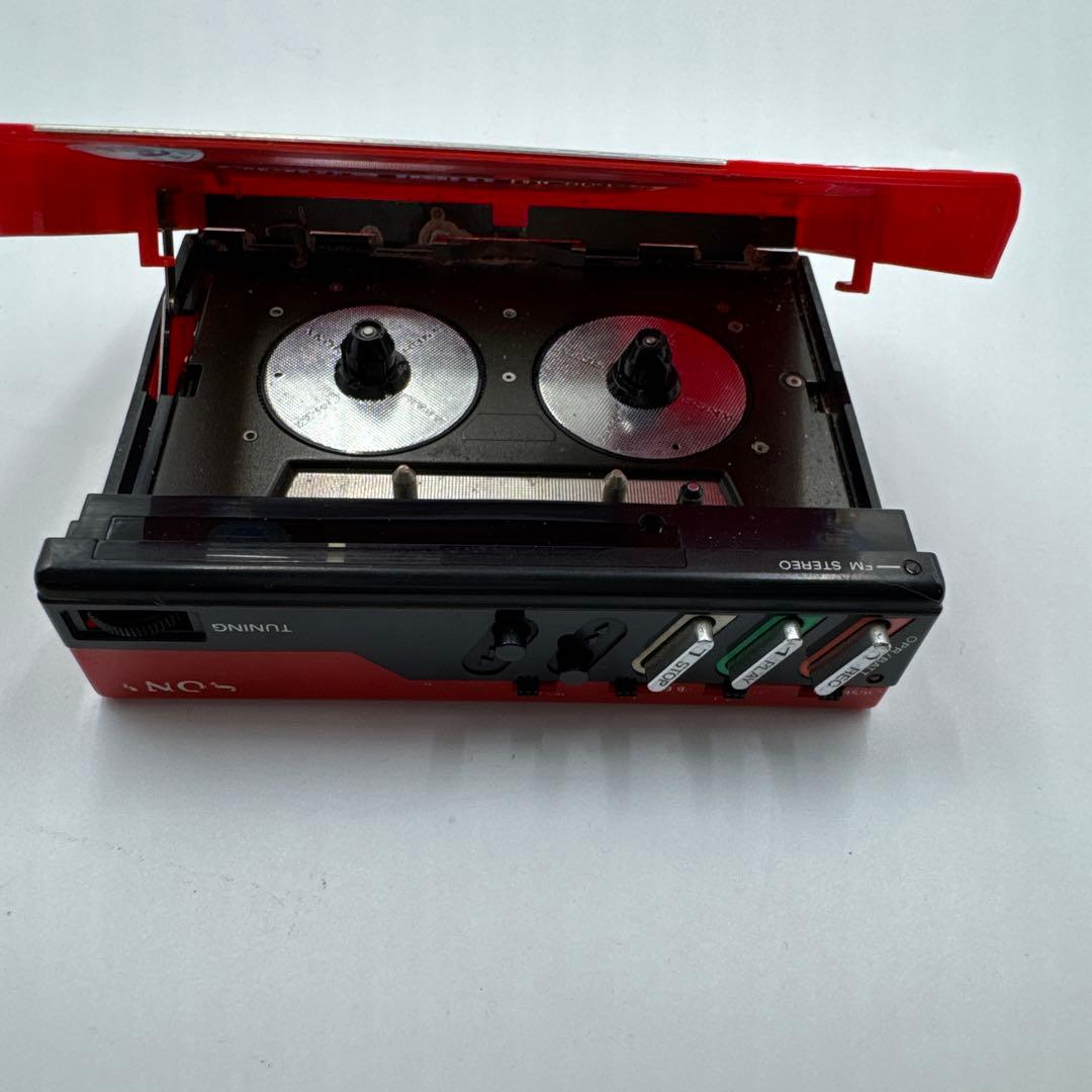 【希少】SONY〈WM-F65〉FM/AM ステレオカセットウォークマン