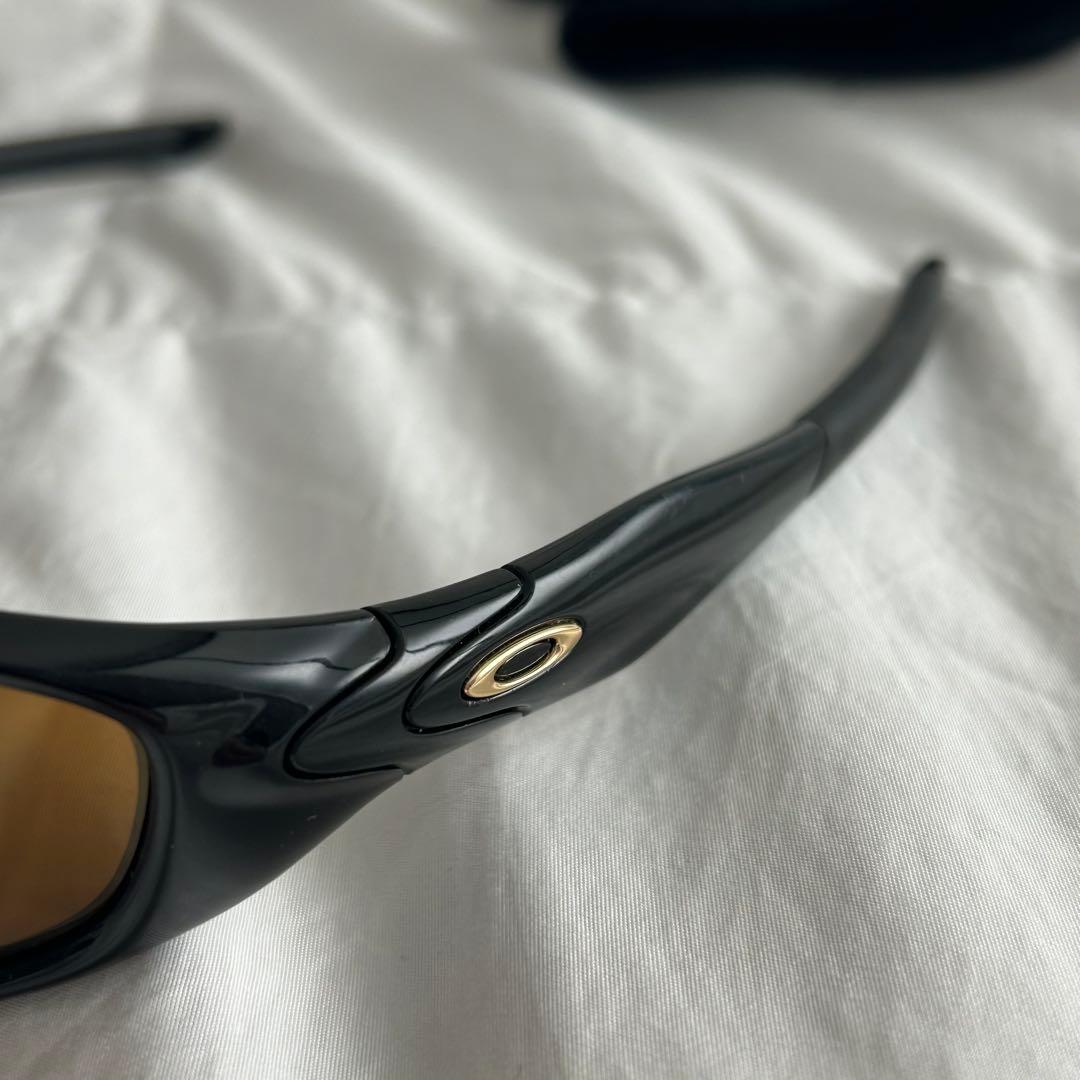 Oakley MINUTE サングラス ブラック ブラウンレンズ
