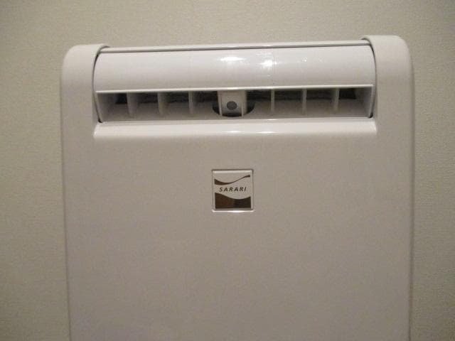 三菱電機　コンプレッサー式　除湿機　サラリ　衣類乾燥除湿機　MJ-M120RX