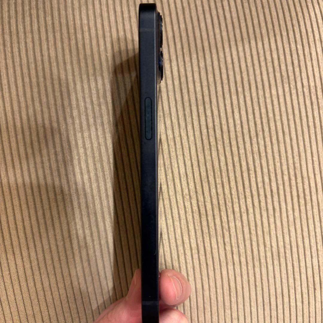 iPhone 13 ミッドナイト128GB au SIMロック解除済み