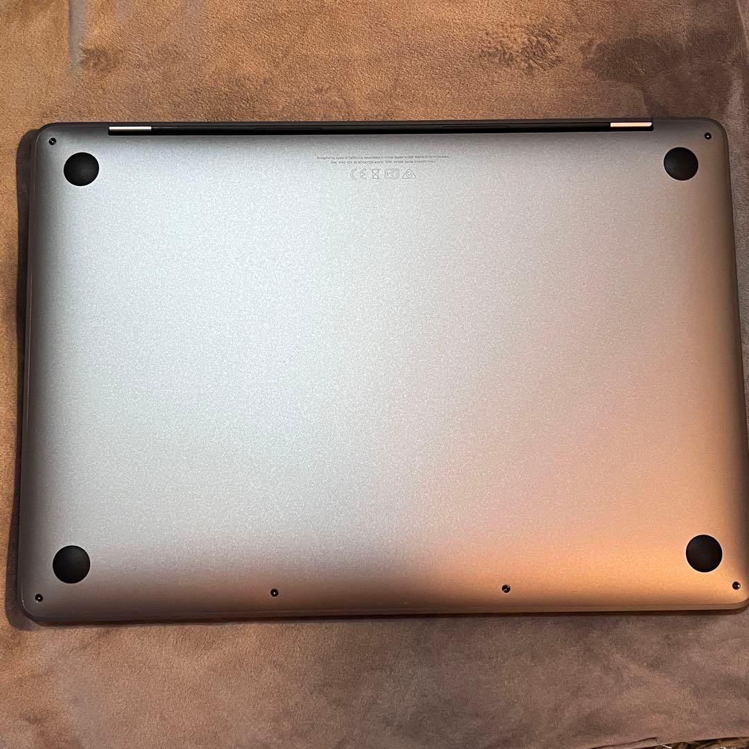 MacBook Pro 13インチ 2022 M2 美品 バッテリー91%