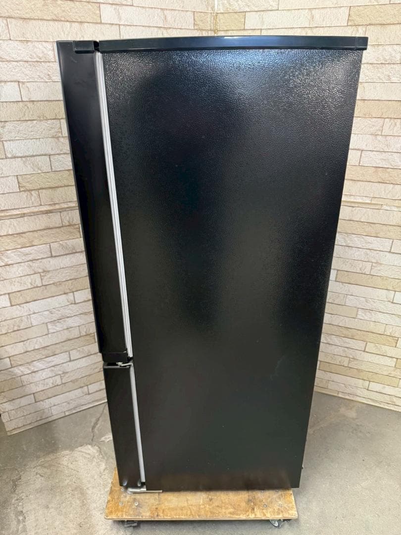 大阪送料無料★3か月保障付き★冷蔵庫★2023年★YRZ-F15J★IR-42