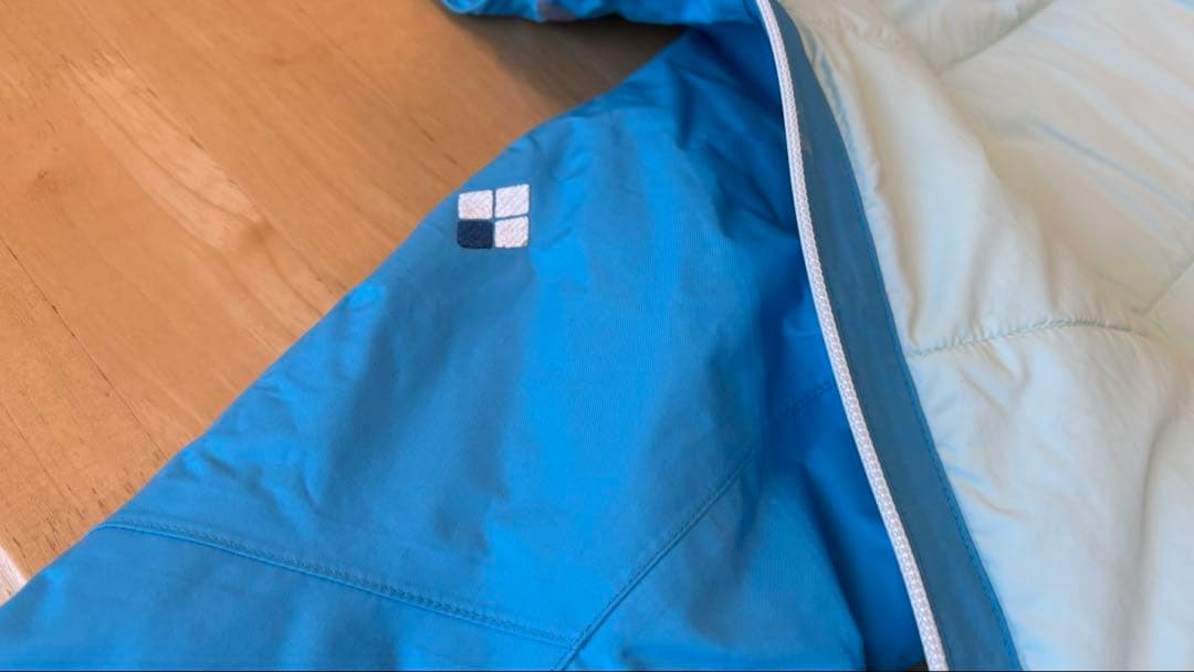 モンベル　mont-bell パウダーステップジャケット　140 水色