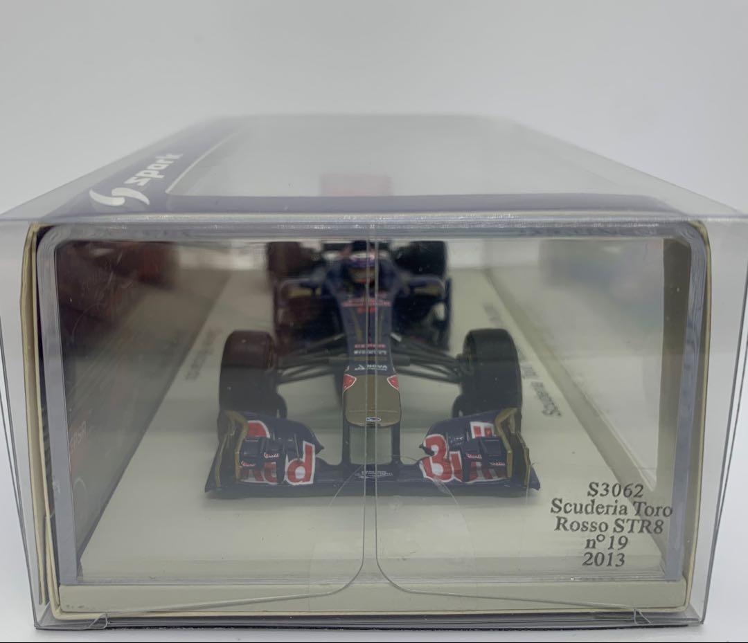 1/43 Scuderia Toro Rosso STR8 D.リカルド