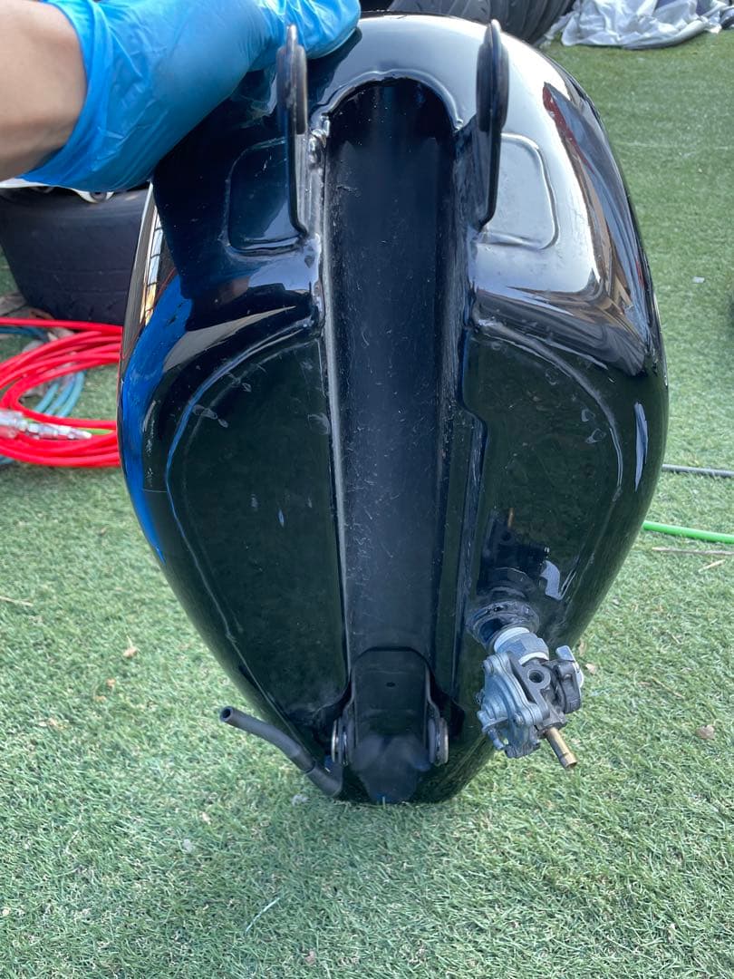 スポーツスター1200 純正タンク タンクキャップ 鍵付き 〜03