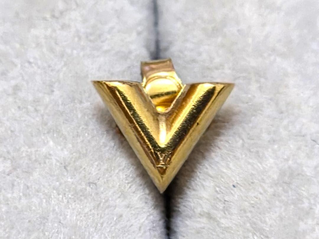 ルイヴィトン　M68153　エセンシャル V ピアス　片耳用　41291