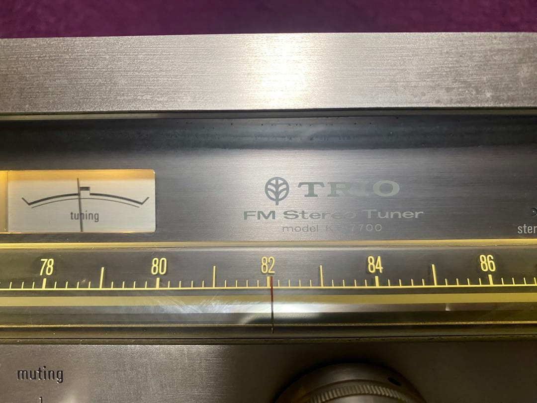 ラジオ・コンポ TRIO FM Stereo Tuner model 700