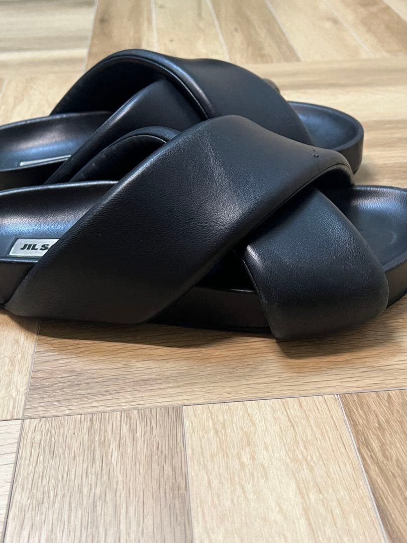 JIL SANDER ブラックレザーサンダル