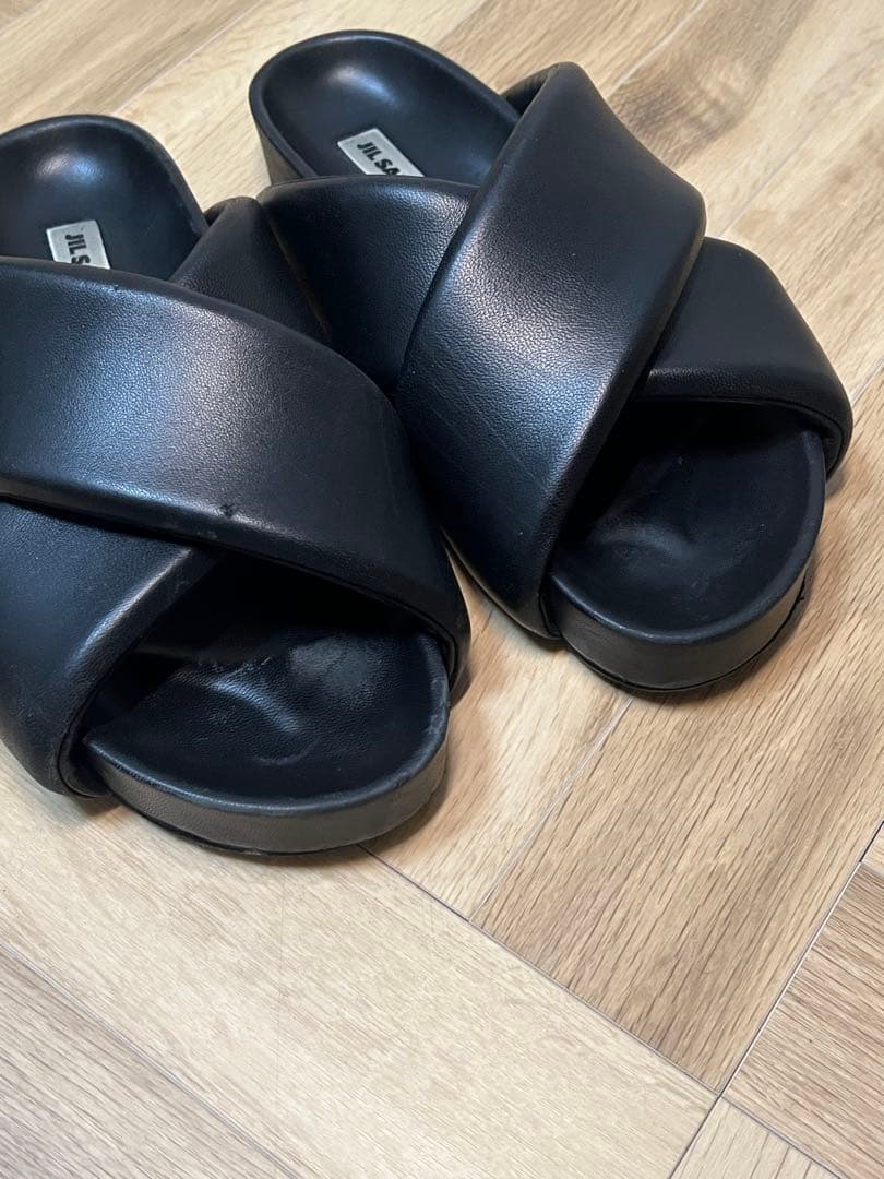 JIL SANDER ブラックレザーサンダル