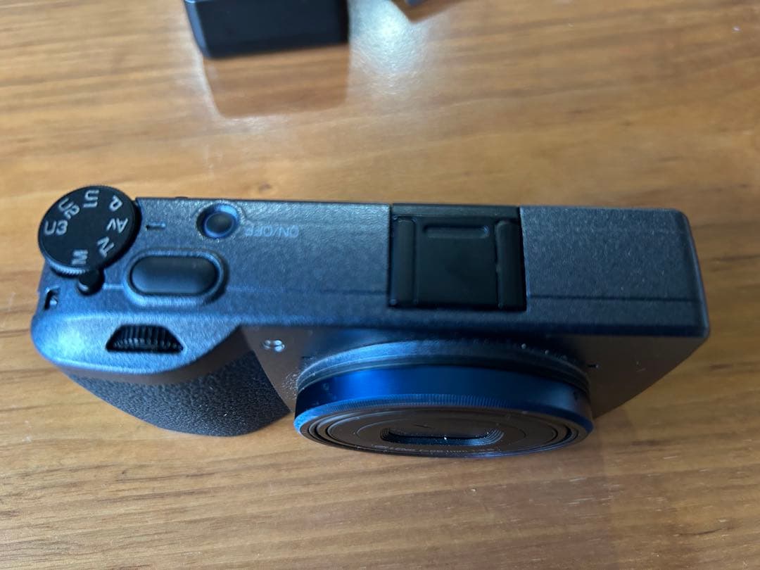 RICOH GR3x Urban Edition本体 バッテリー3個